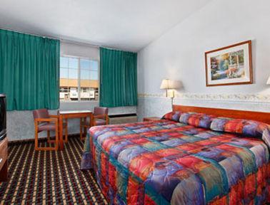 Traveler Inn スターリング 部屋 写真