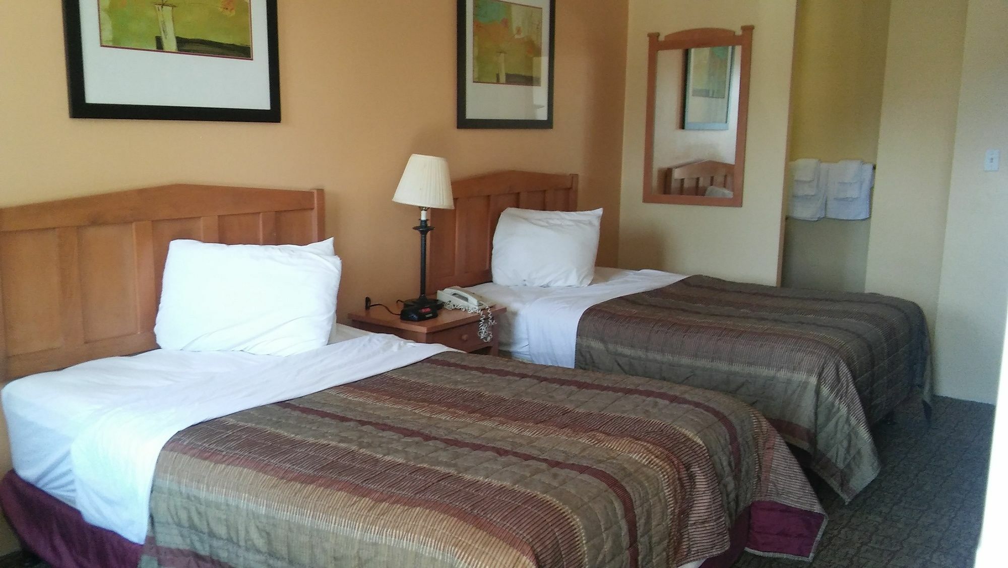 Traveler Inn スターリング エクステリア 写真
